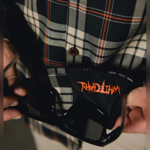 NWT Men's Dixxon x Whitechapel Hymns in Dissonance Flannel Shirt RARE - Picture 6 of 7